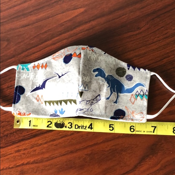 NEW Handmade Kid's face mask - Dinosaur - Picture 4 of 6